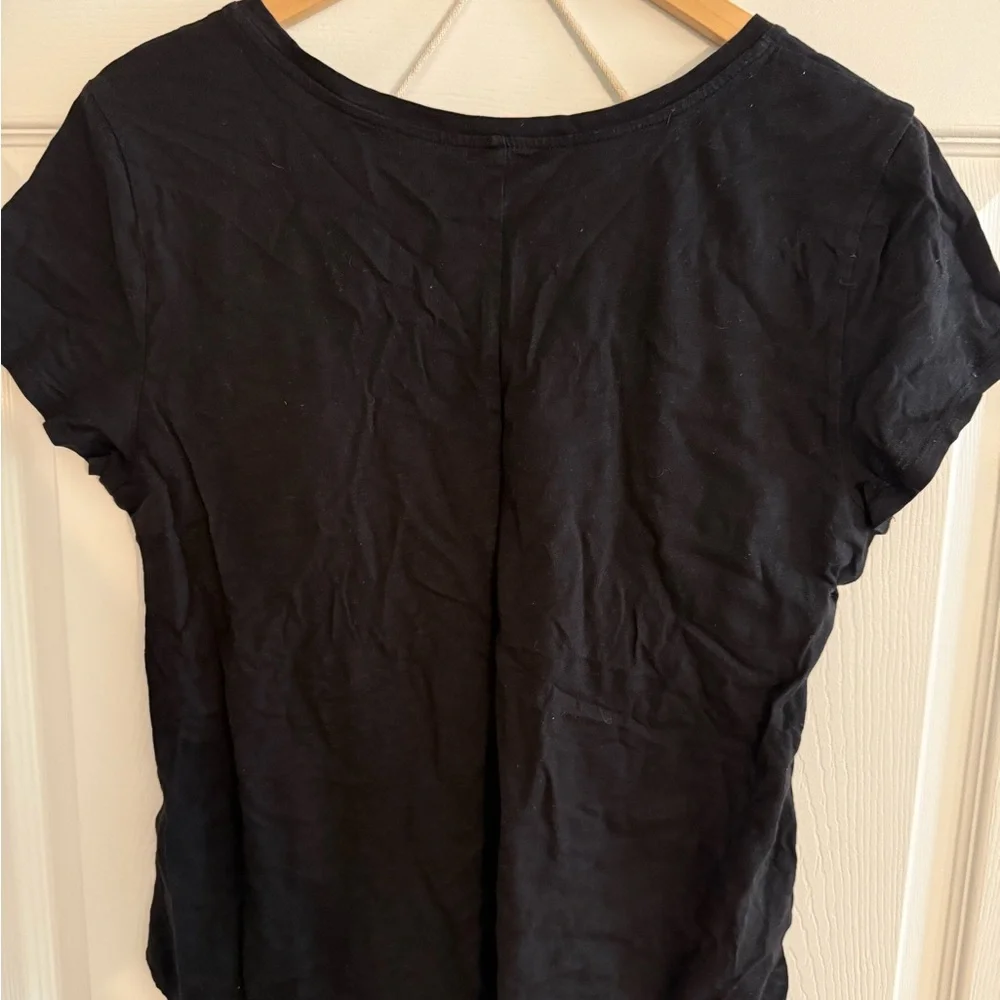 LOFT Vintage Soft scoop neck t-shirt with pocket. Black, size M. - Picture 2 of 6